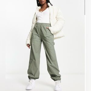 Green Women's Pullon Cargo Pants